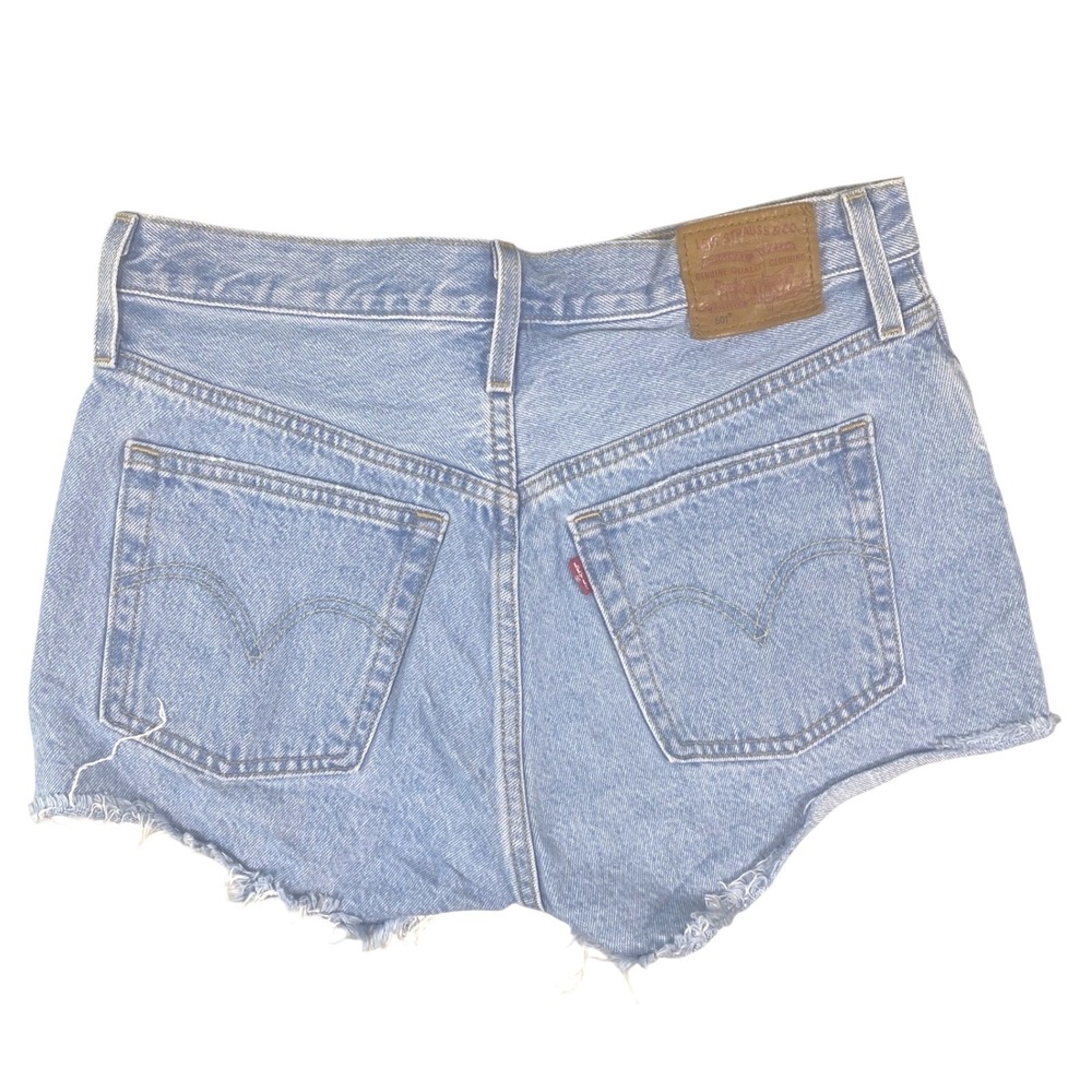Levis Premium 501 Original Fit Shorts Light Wash Distressed Denim W28* - Picture 4 of 8